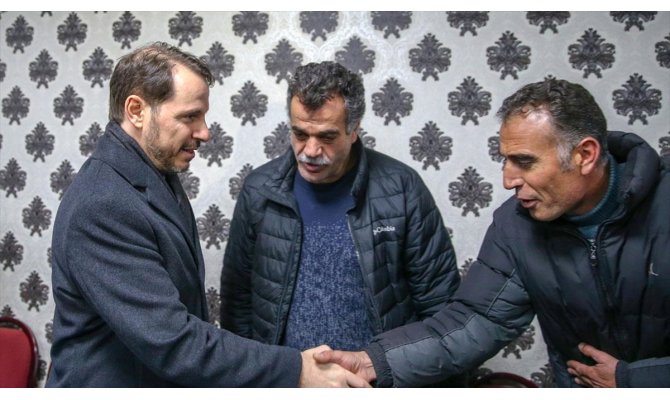 Hazine ve Maliye Bakanı Albayrak: AK Parti bir dava hareketidir