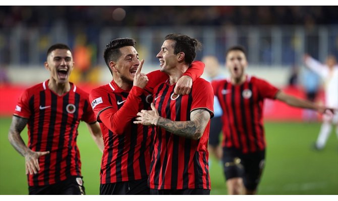 Gençlerbirliği Başkanı Cavcav: Gerçek Gençlerbirliği'ni ikinci yarıda izleteceğimize inanıyorum