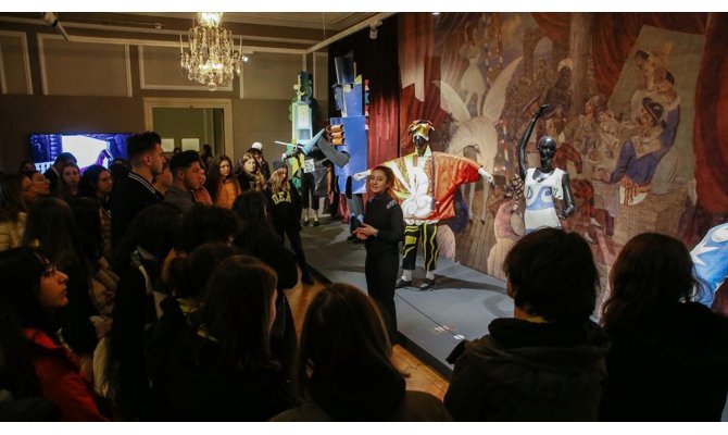 İzmir'deki Picasso sergisini yaklaşık 150 bin kişi gezdi