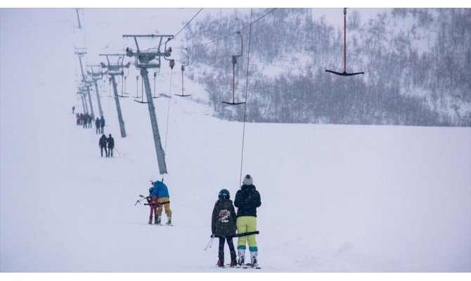 Tunceli'de kayak heyecanı başladı