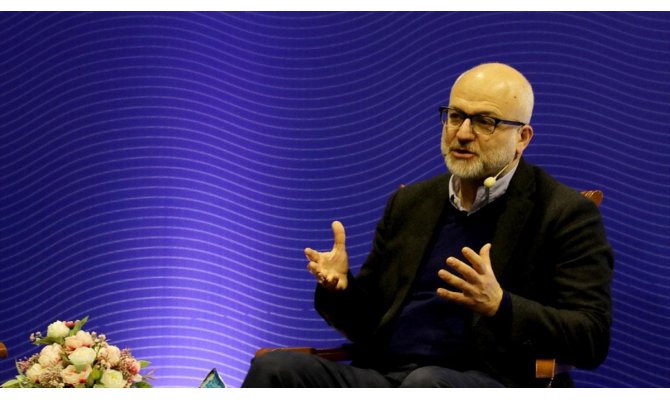 Psikiyatri uzmanı Prof. Dr. Kemal Sayar: "Çocuklarda sanal bağımlılık ebeveynlerden kaynaklanıyor"