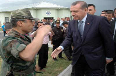 Erdoğan Vandan ayrıldı