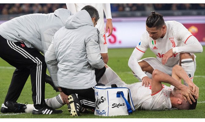 Milli futbolcu Merih Demiral sakatlandı