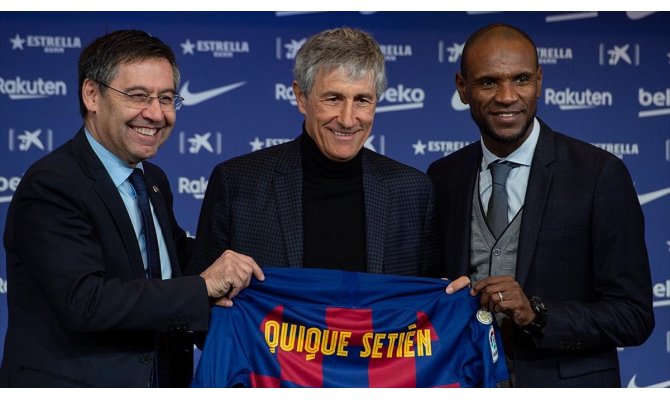 Barcelona yeni teknik direktörü Quique Setien'i tanıttı