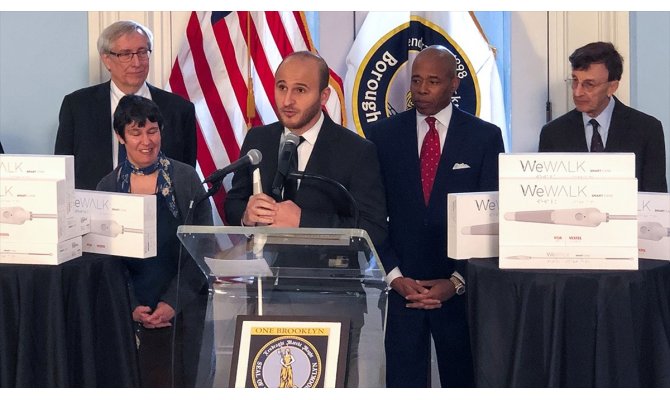 Dünyanın dikkatini çeken Türk inovasyonu: WeWALK