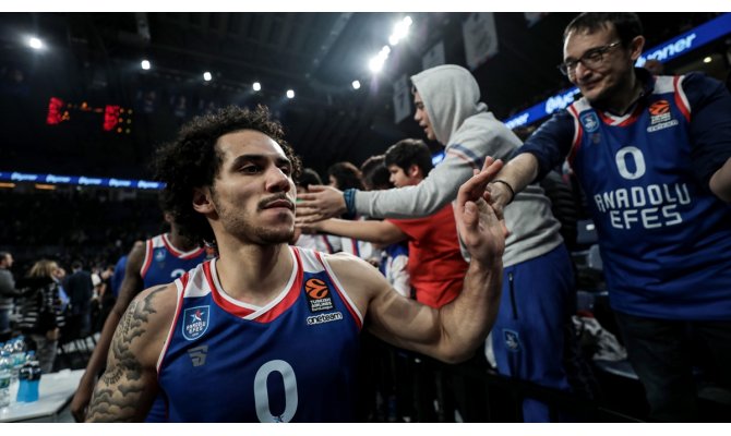 Shane Larkin, THY Avrupa Ligi'nde üst üste 2. kez MVP oldu