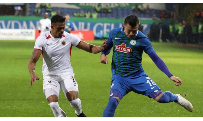 Süper Lig'de haftanın kapanış maçında gülen taraf Çaykur Rizespor oldu