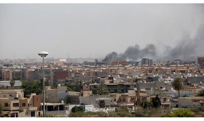 Libya’daki Hafter milislerinin başkent çevresinde ateşkes ihlali devam ediyor
