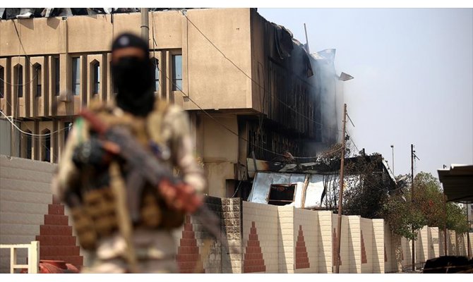 Bağdat’ta Yeşil Bölge’ye füzeli saldırı