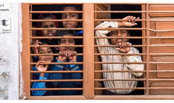 Dünya genelinde 657 milyon çocuk hala okuma yazma bilmiyor