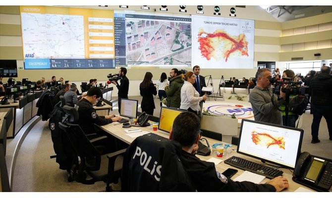 Deprem bölgesindeki ihtiyaçlar AFAD koordinasyonunda karşılanıyor