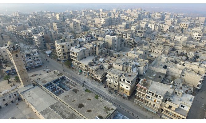 Esed ve Rusya, Maarratünuman'ı harabeye çevirdi