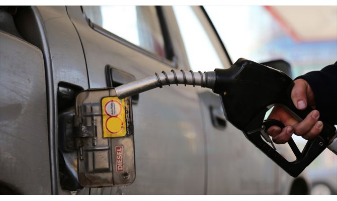 Rusya Enerji Bakanı Novak: Koronavirüs nedeniyle küresel petrol talebi düşebilir