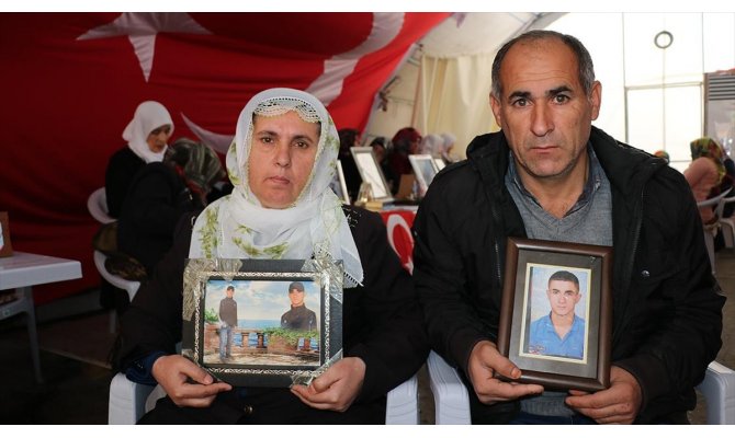 Diyarbakır annelerinin oturma eylemine bir aile daha katıldı