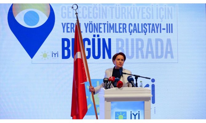 İYİ Parti'nin 'Geleceğin Türkiye'si İçin Yerel Yönetimler Çalıştayı' İzmir'de yapıldı