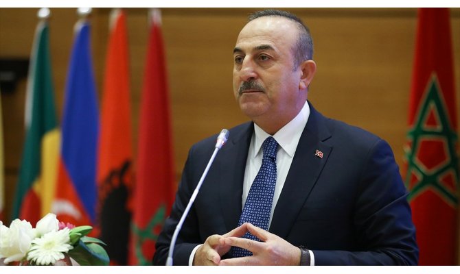 Bakan Çavuşoğlu'ndan Trump'ın sözde barış planına tepki