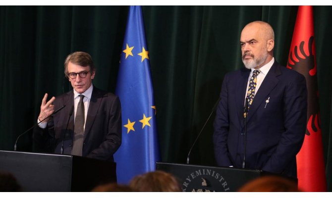 AP Başkanı Sassoli: Arnavutluk'un AB'ye üyelik süreci başlatılmalı