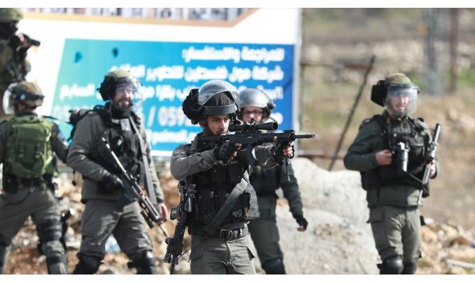 Kudüs'te araçlı saldırıda 12 İsrail askeri yaralandı