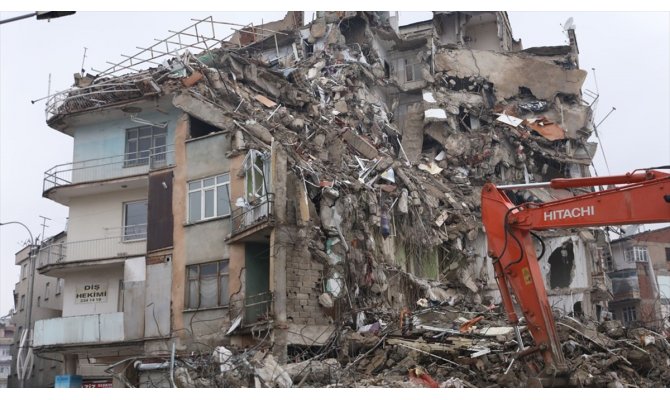 Elazığ ve Malatya için 93 milyon liranın üzerinde yardım toplandı