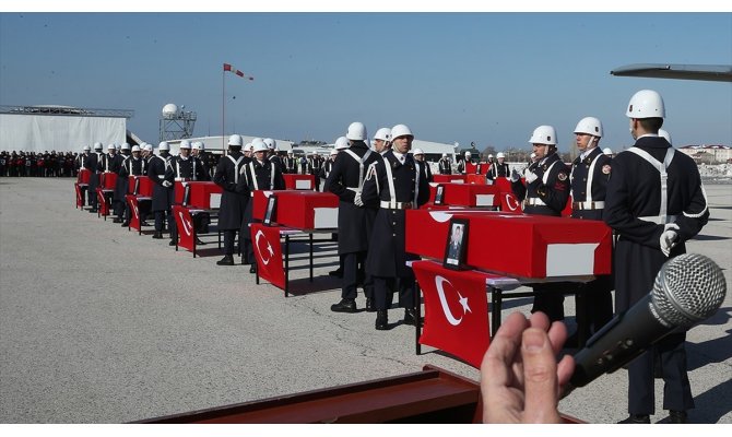 Şehitlerimiz son yolculuğuna uğurlandı