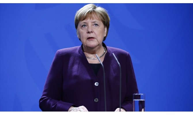 Merkel, Thüringen eyaletindeki başbakan seçimini eleştirdi