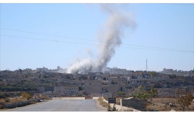 Esed rejiminden İdlib ve Halep'e hava ve karadan saldırı: 19 ölü