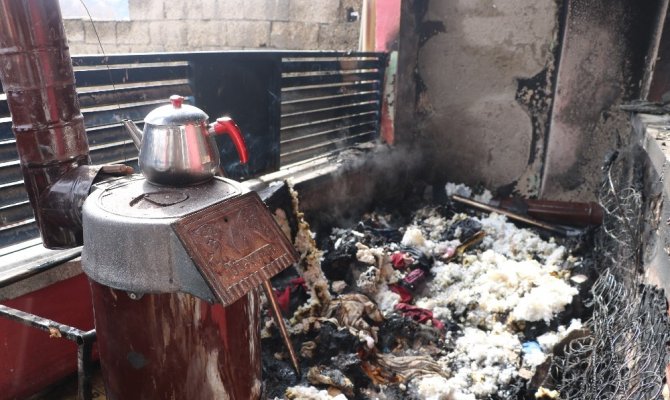 Kahramanmaraş’ta ev yandı 5 kişi yaralandı