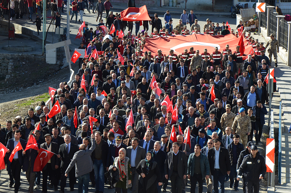 Çağlayancerit mehmetçiğimiz için tek yürek oldu