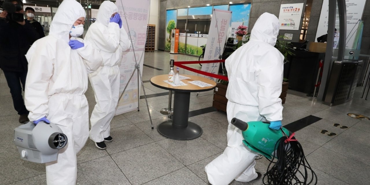 100 yaşındaki Çinli korona virüsünü yendi