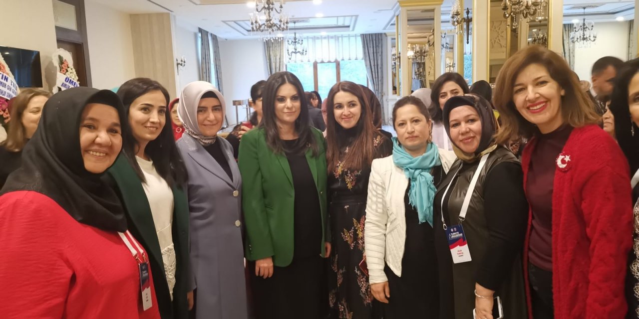  Kadın sendikacılar Adana’da buluştu  