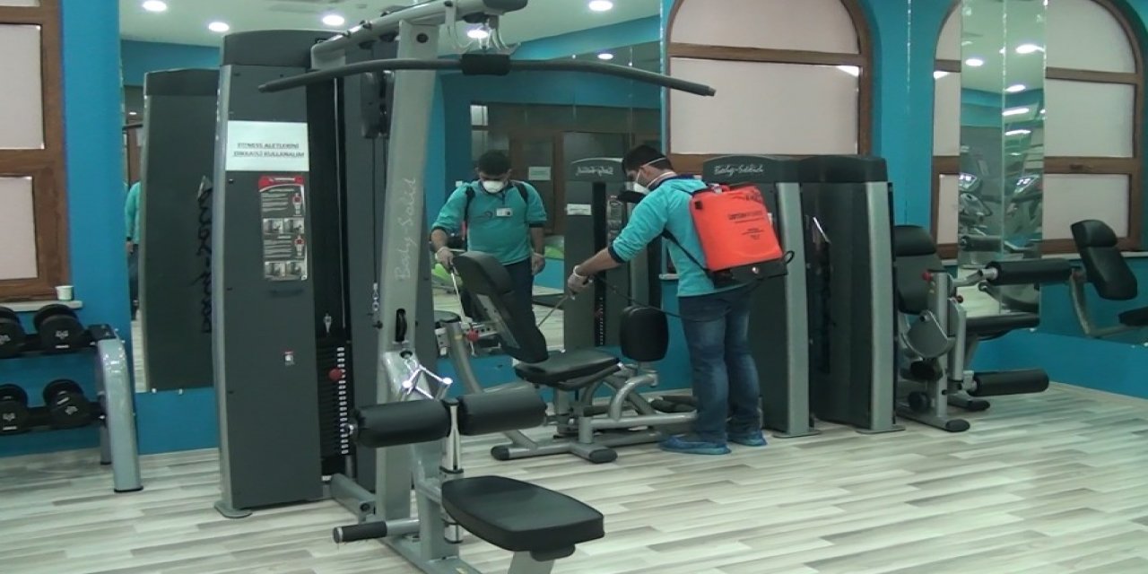 Onikişubat Belediyesi Tesisleri dezenfekte edildi