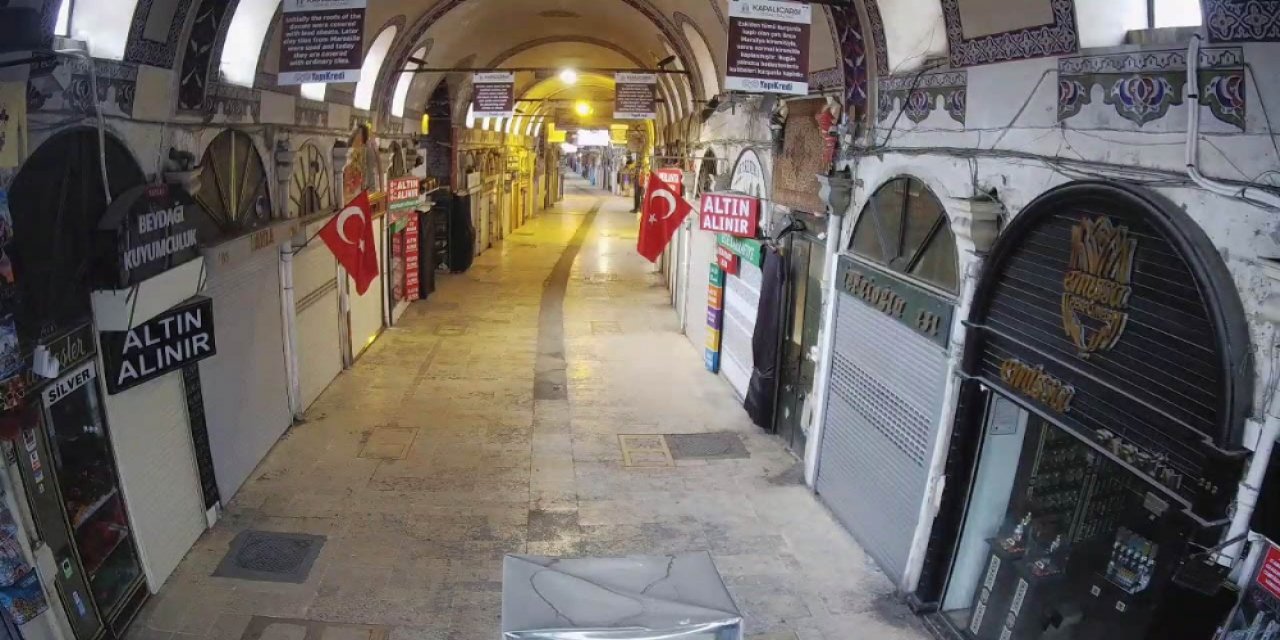 İstanbul kapalı çarşıda çıt yok