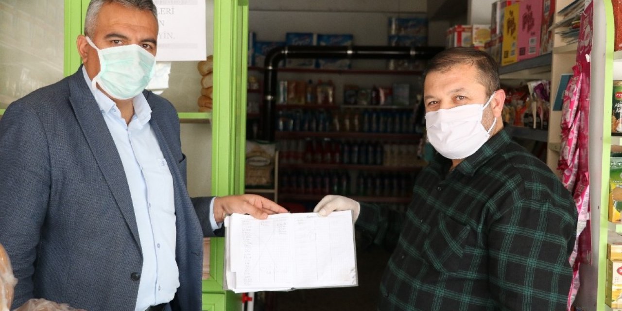 Kahramanmaraş'ta Bakkallardaki 10 bin liralık borcu ödedi