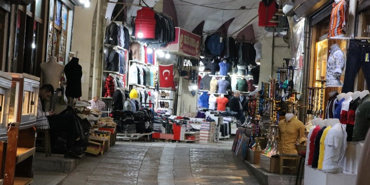 Kahramanmaraş'ta Ramazan öncesi tarihi çarşılarda sessizlik
