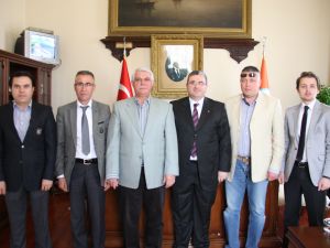 Genç İşadamlarından Başkan Sedefçiye Ziyaret