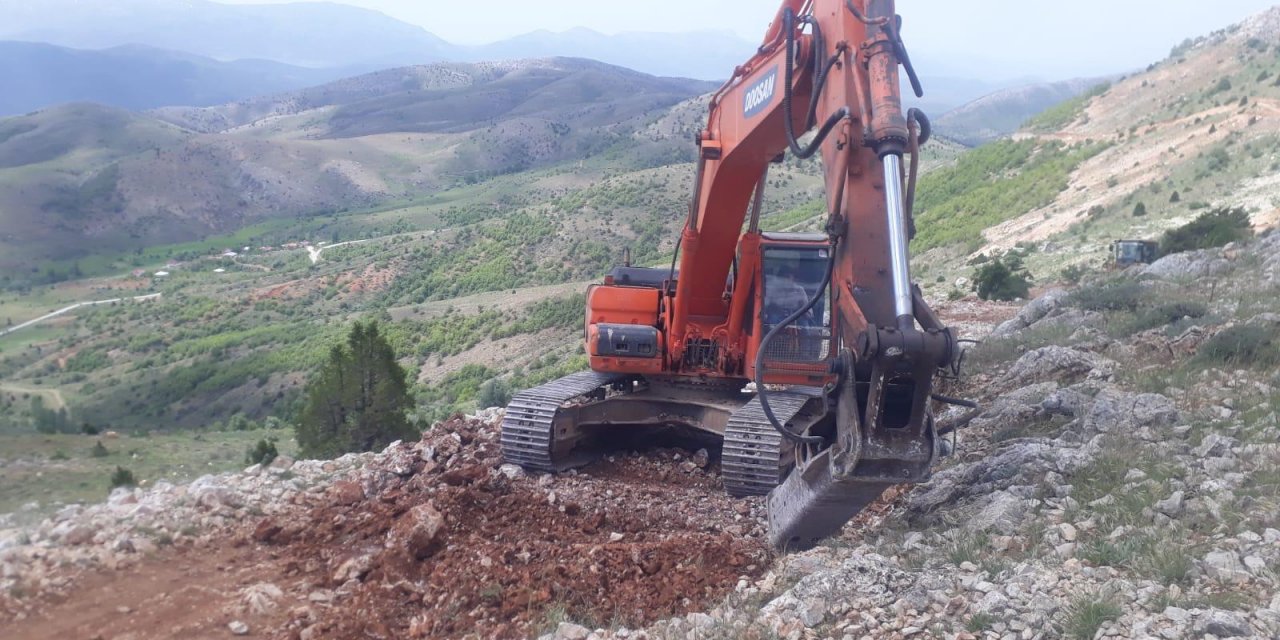 Büyükşehir yayla yolu yapımına başladı