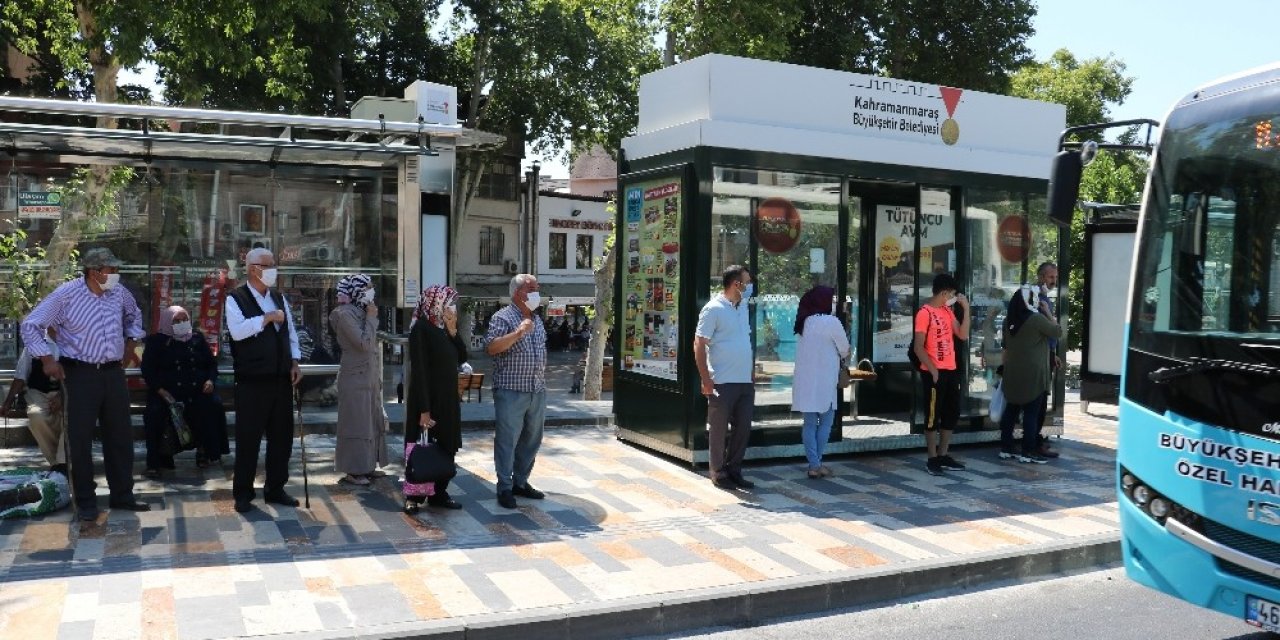 Kahramanmaraşlılar maskesiz sokağa çıkmıyor