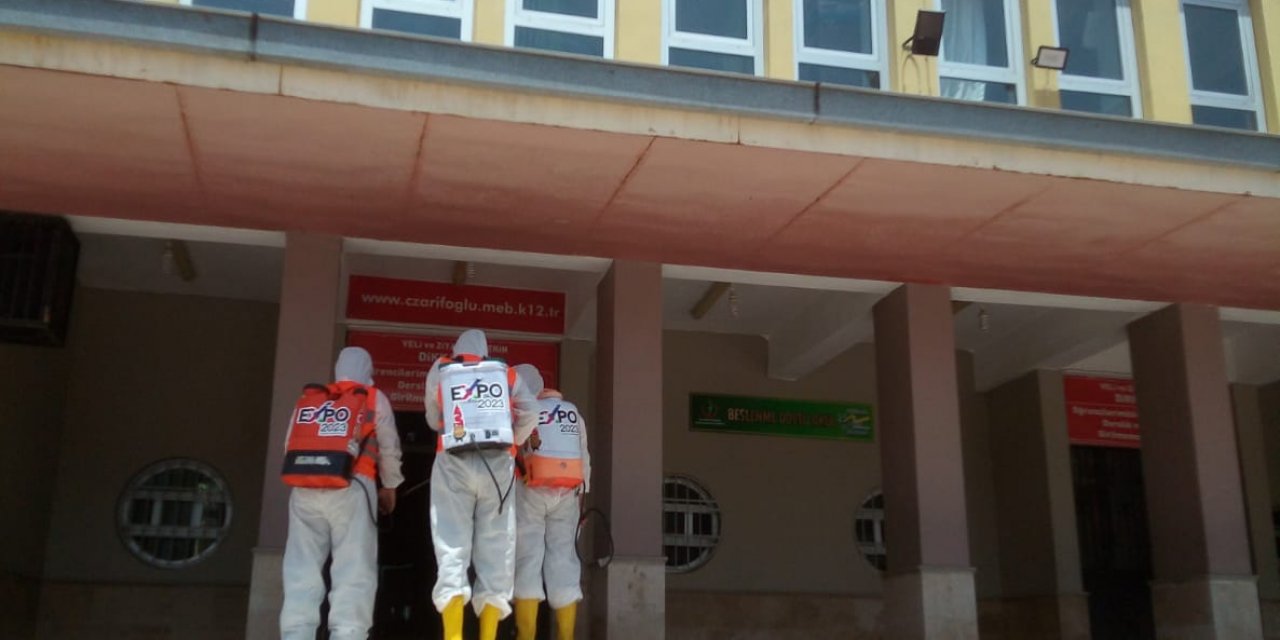 Onikişubat’ta okullar dezenfekte edildi