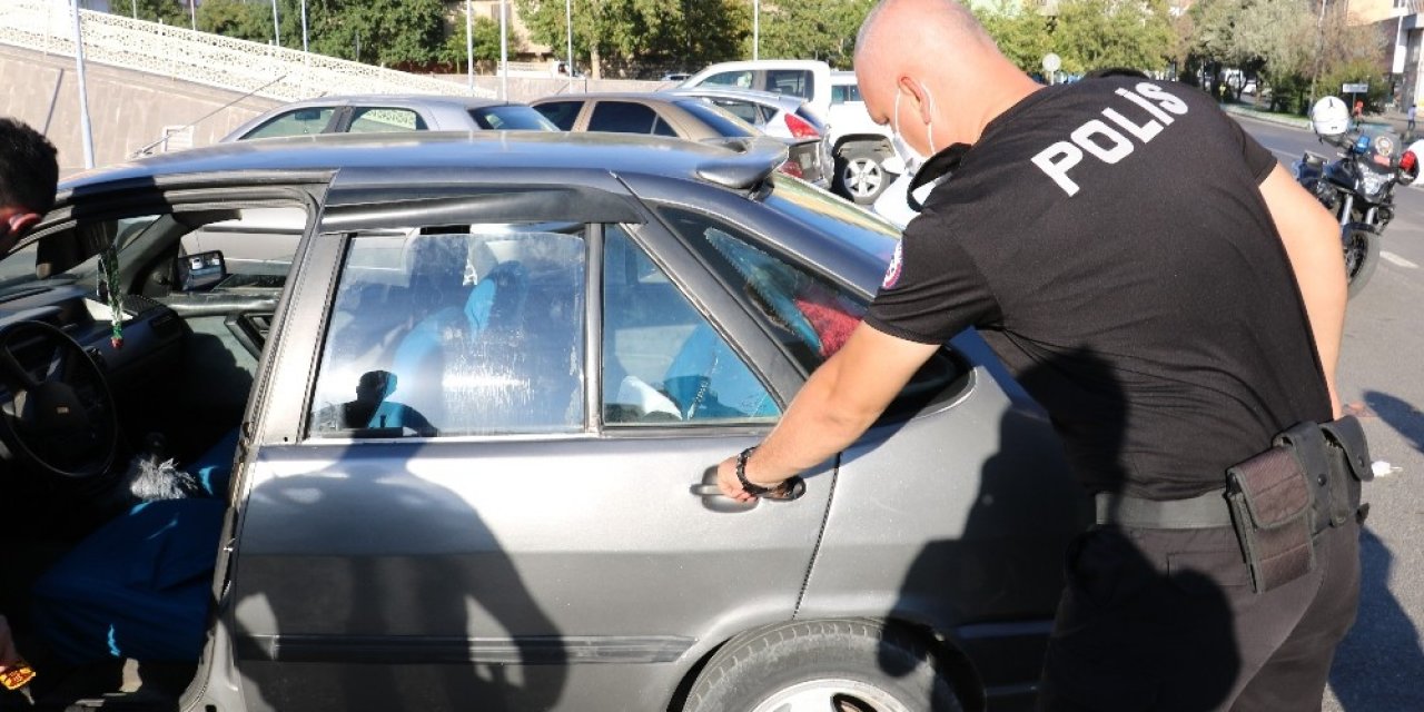 Kahramanmaraş’ta uyuşturucu operasyonuna 3 tutuklama