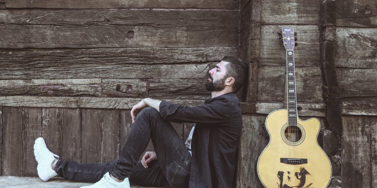 Müziğinize inanmayan İnsanlar ile çalışmayın