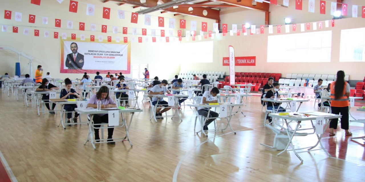 Kahramanmaraşlı genç mucitler "Deneyap" için hünerlerini sergiledi