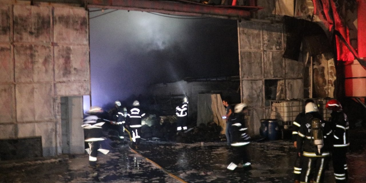 Kahramanmaraş’ta fabrika yangını