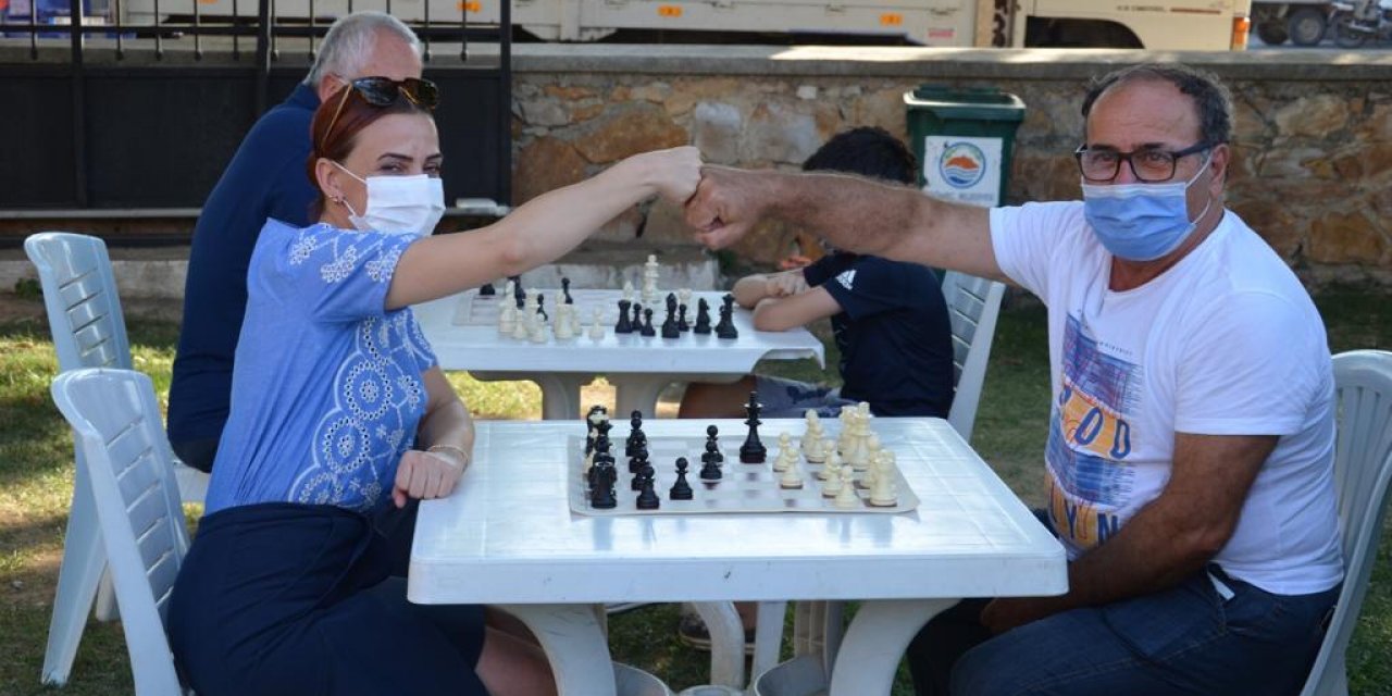 “Sokakta Satranç Var” projesine ilgi büyük