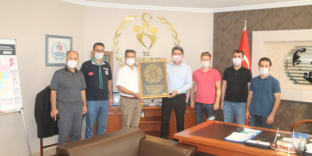 Lider Gençlik Kulübü, İl Müdürü Boz’u ziyaret etti