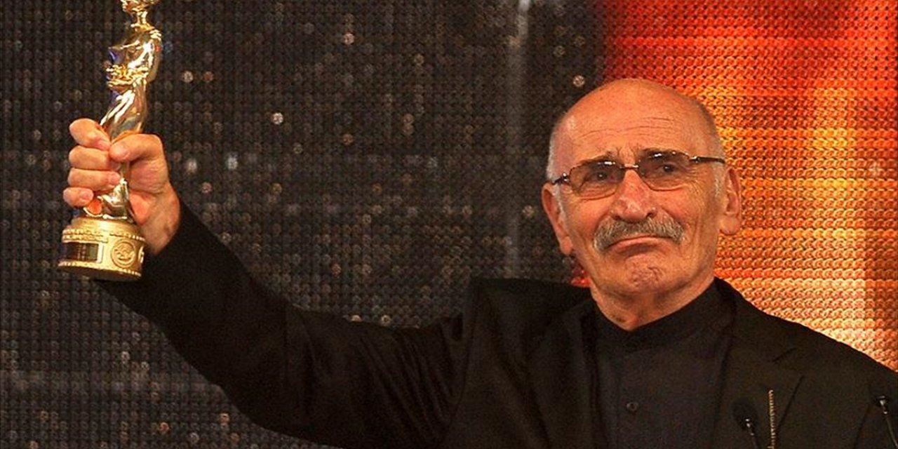 Özgün yapımların usta oyuncusu: Tuncel Kurtiz