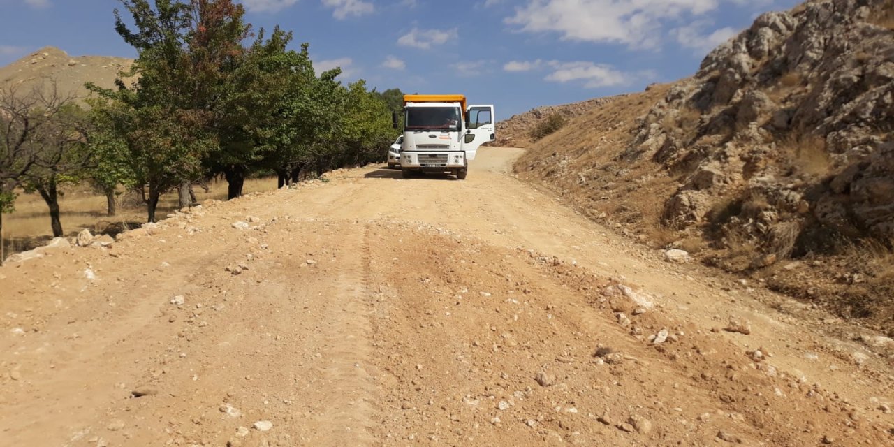 Kahramanmaraş’taki Uzunpınar yolu bakıma alındı