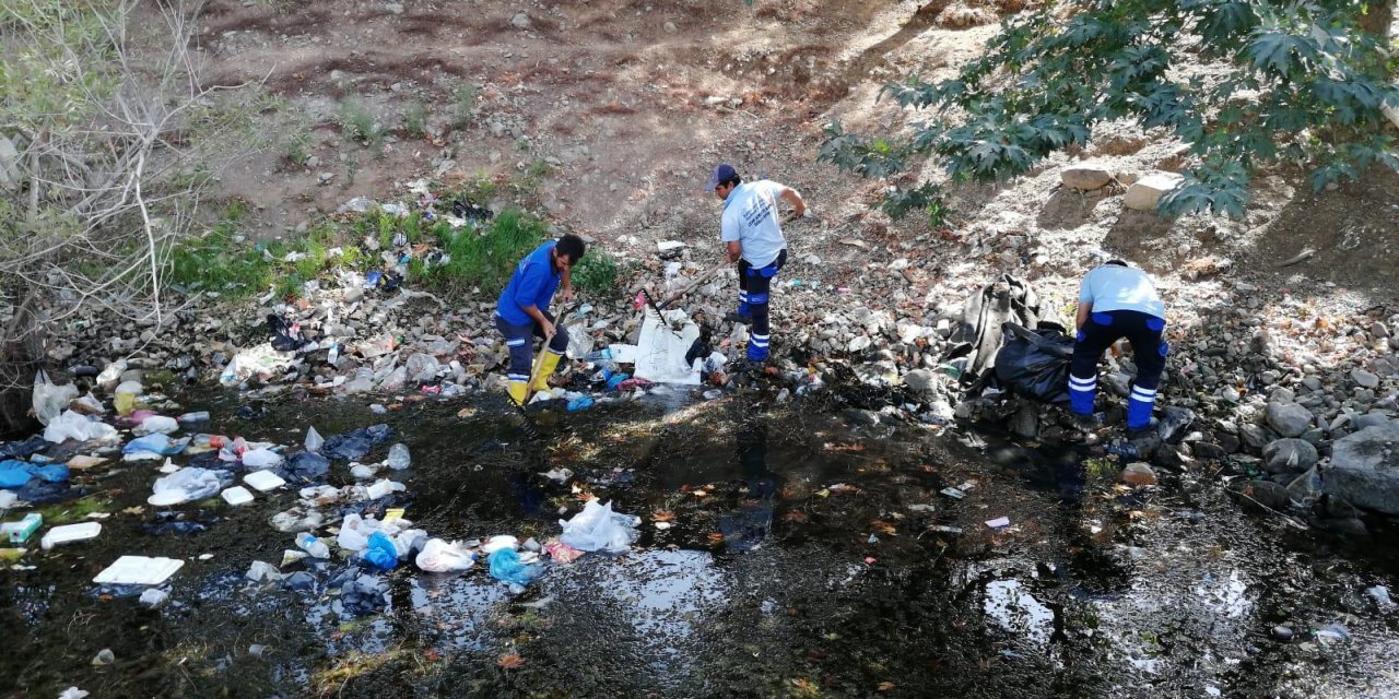 Kahramanmaraş’taki mesire alanlarında temizlik çalışması