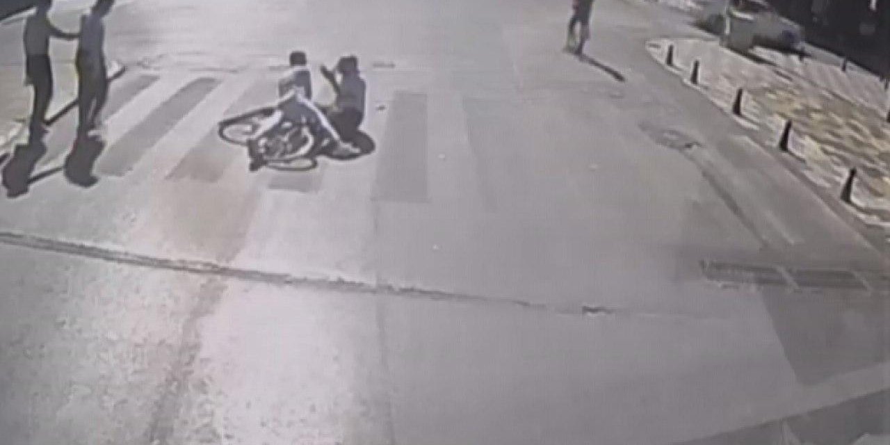 Kahramanmaraş'ta yeşil ışıkta geçen yayaya bisiklet çarptı