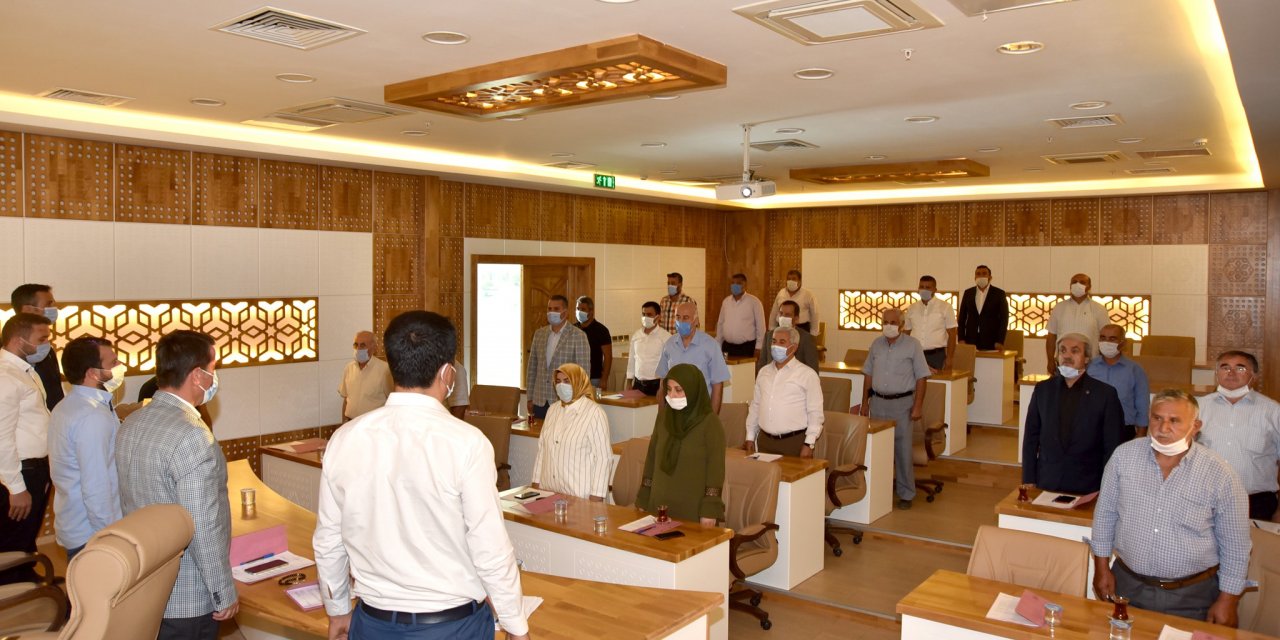 Türkoğlu Belediye Meclisinden Ermenistan'ı kınadı