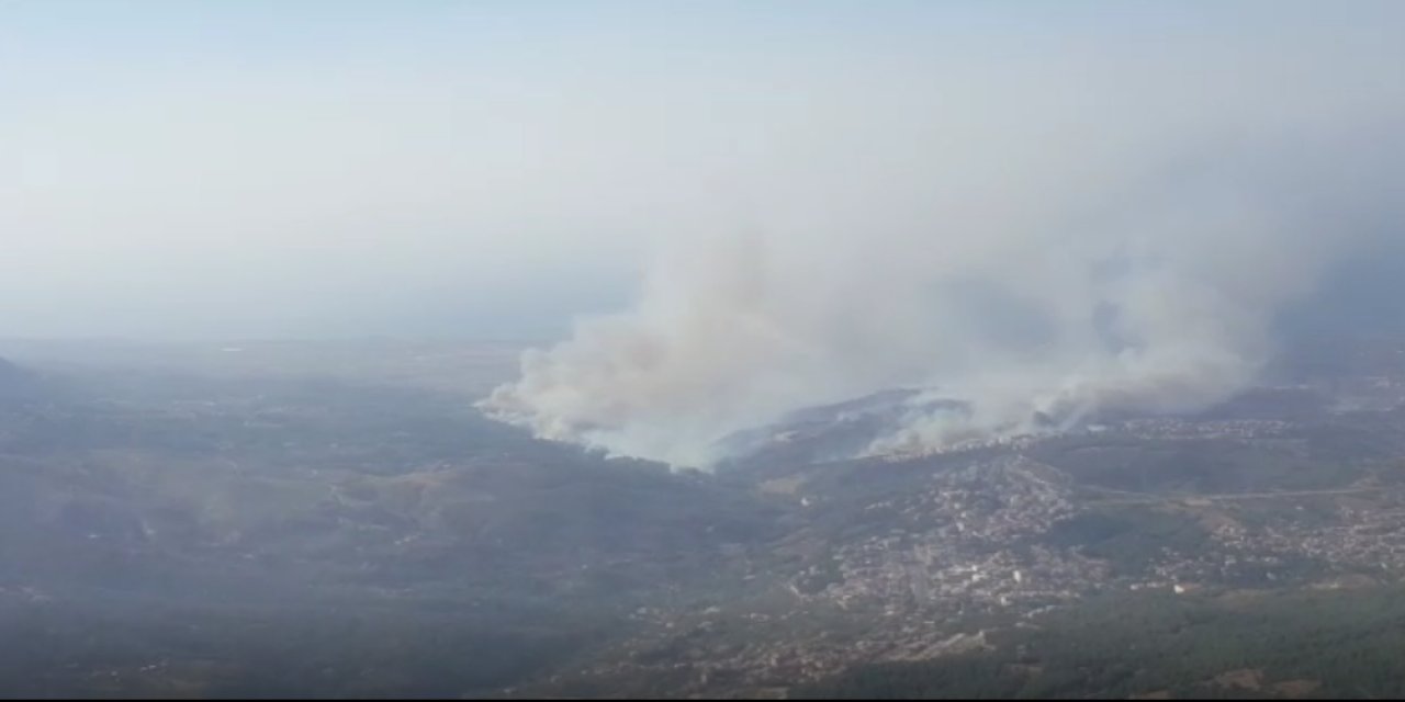 Hatay’daki orman yangını havadan görüntülendi